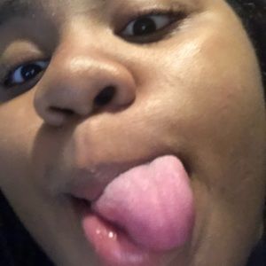 Meet your Posher, Niqua